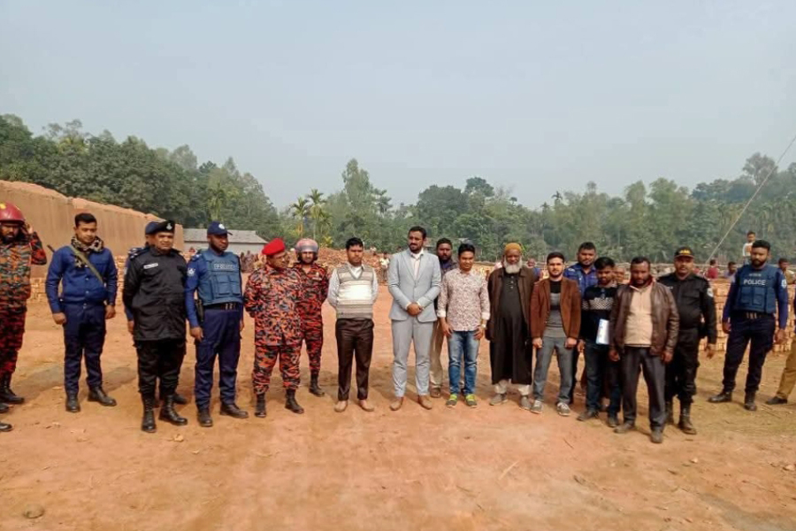 সাদুল্লাপুরে ৫টি ইটভাটায় যৌথ অভিযানে ২৩ লক্ষ টাকা জরিমানা