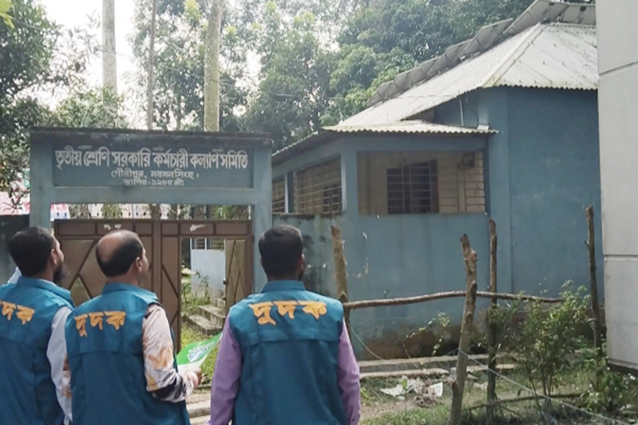 গৌরীপুরে প্রকল্পে অনিয়মের অভিযোগে দুদকের অনুসন্ধান