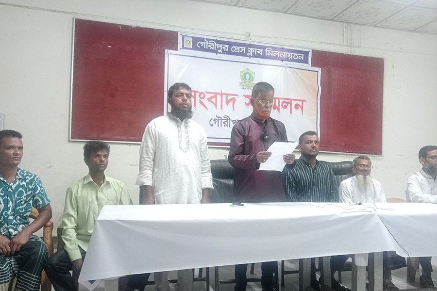 মিথ্যা মামলায় হয়রানি, সংবাদ সম্মেলনে নিহতের বাবা