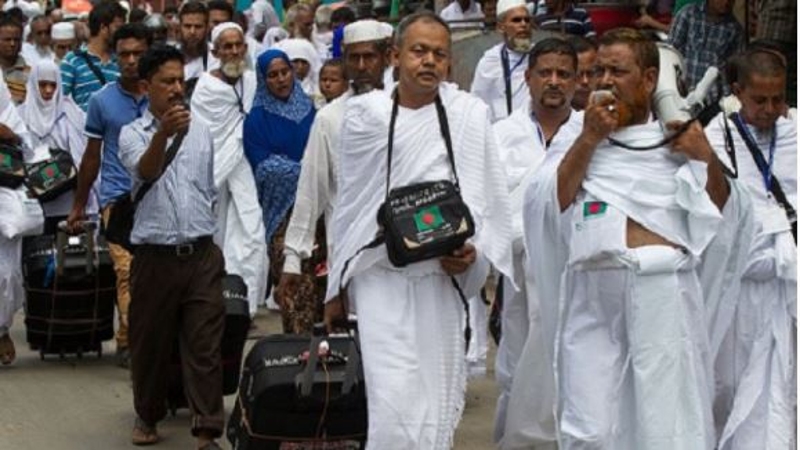 দেশে ফিরেছেন ৩২ হাজার ৩৭০ হাজি