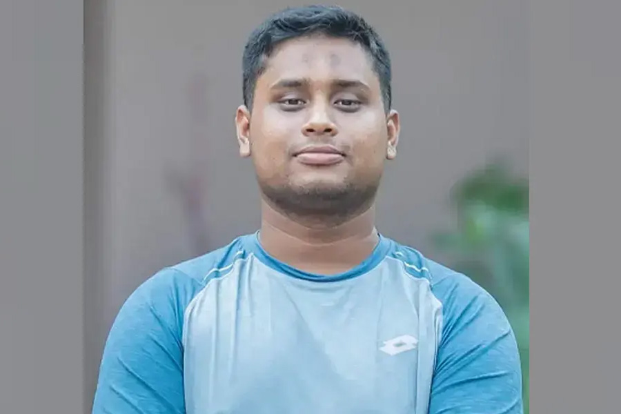 নারীকে স্লাটশেমিং করার অধিকার কারও নেই : হাসনাত