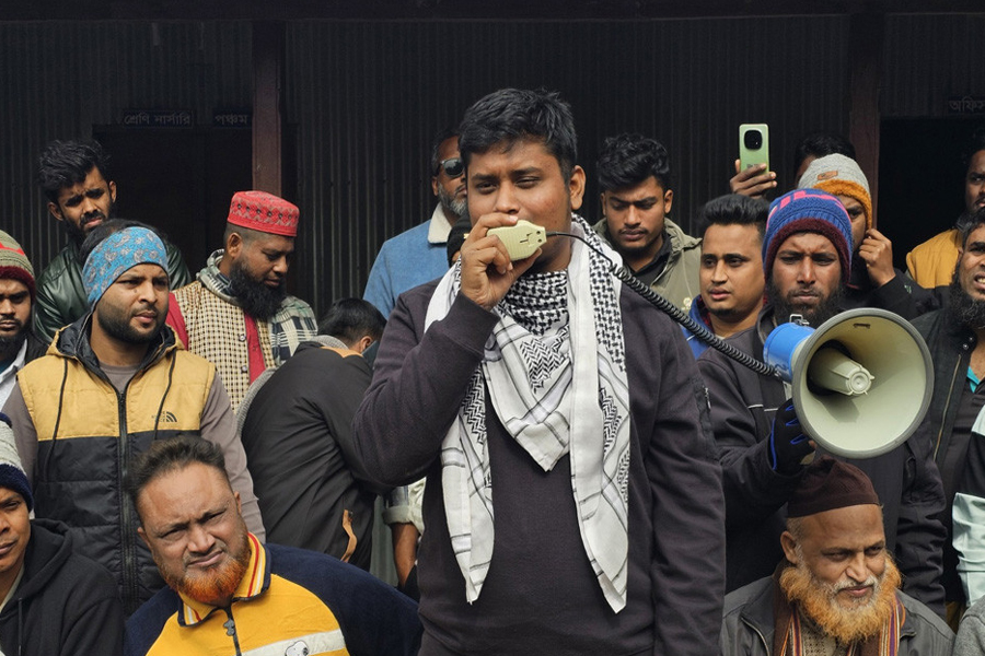 ইতোমধ্যেই চাঁদাবাজদের ঘুম হারাম