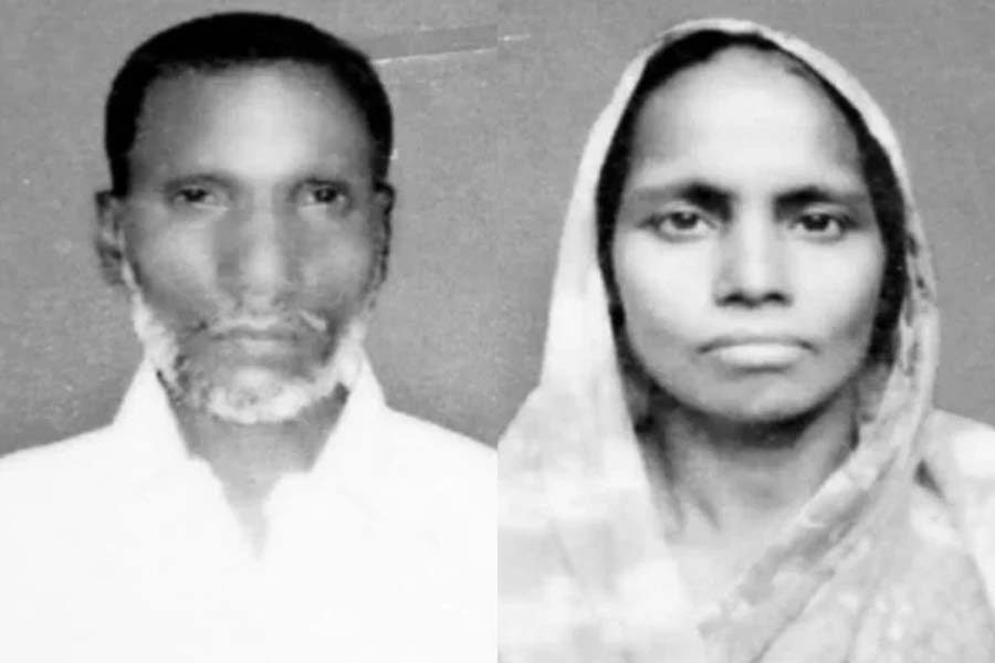 স্বামী মৃত্যুর শোক: ১৩ ঘণ্টার মধ্যে স্ত্রীও না ফেরার দেশে