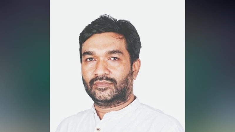 চাঁদাবাজির অভিযোগে সাবেক স্বেচ্ছাসেবক দল নেতা আটক