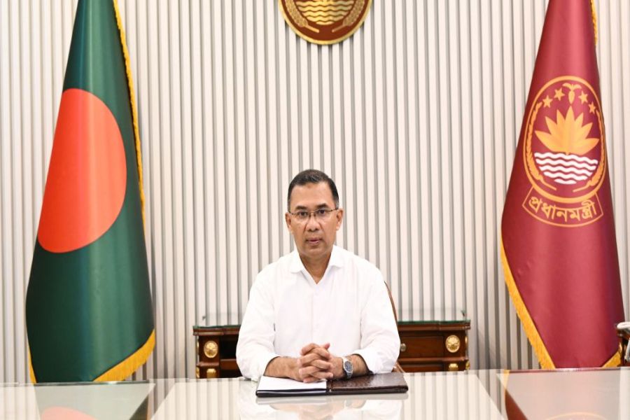 দেশব্যাপী এক লাখ স্বাস্থ্যকর্মী নিয়োগের ঘোষণা প্রধানমন্ত্রীর