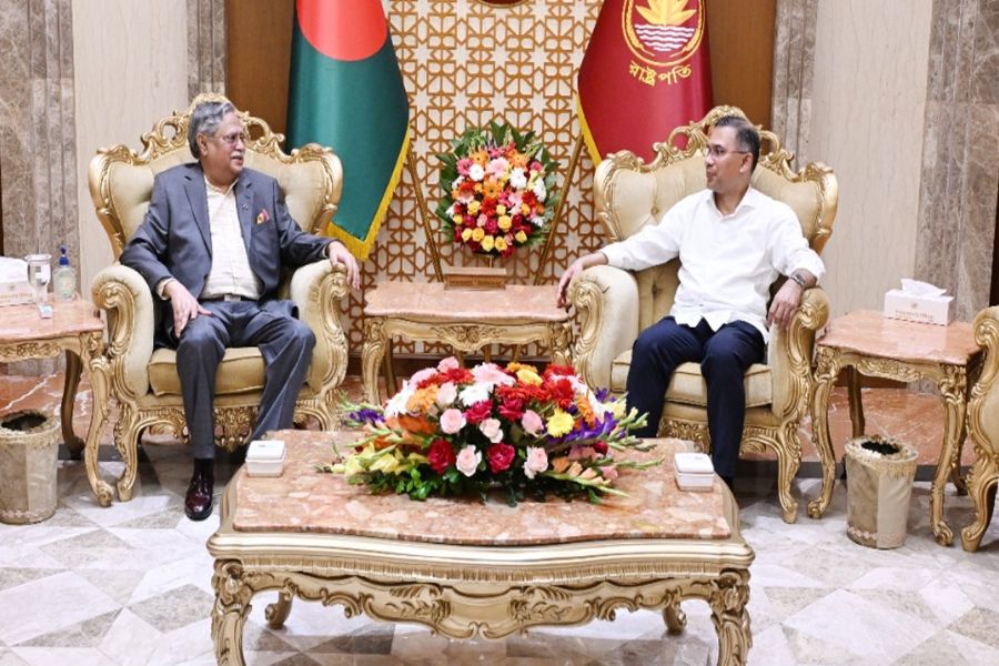 বঙ্গভবনে রাষ্ট্রপতির সঙ্গে প্রধানমন্ত্রীর সাক্ষাৎ