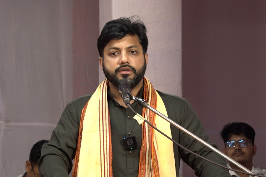 দখলদারদের বিরুদ্ধে কঠোর হুঁশিয়ারি প্রতিমন্ত্রী ইশরাকের