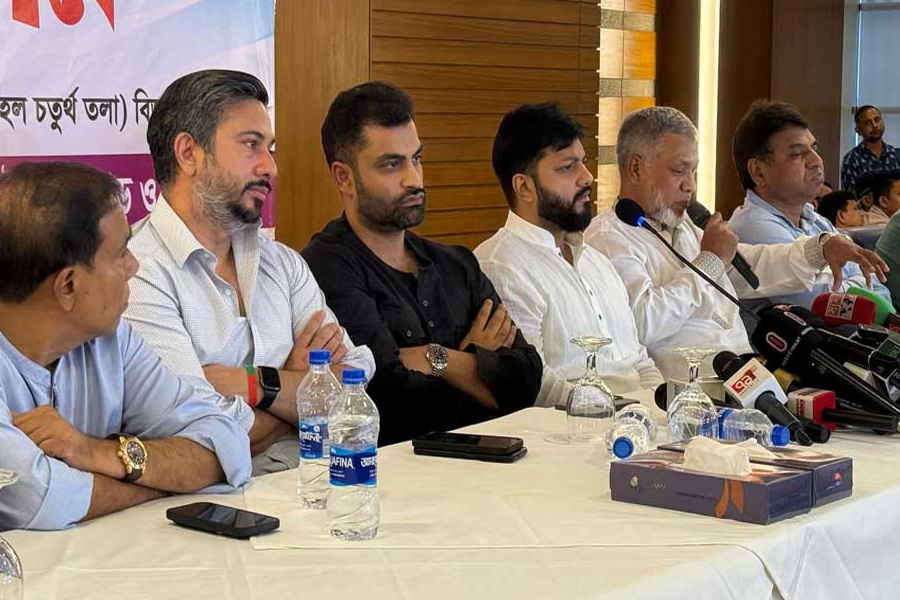 প্রয়োজনে বিসিবি ঘেরাও করা হবে : ইশরাক