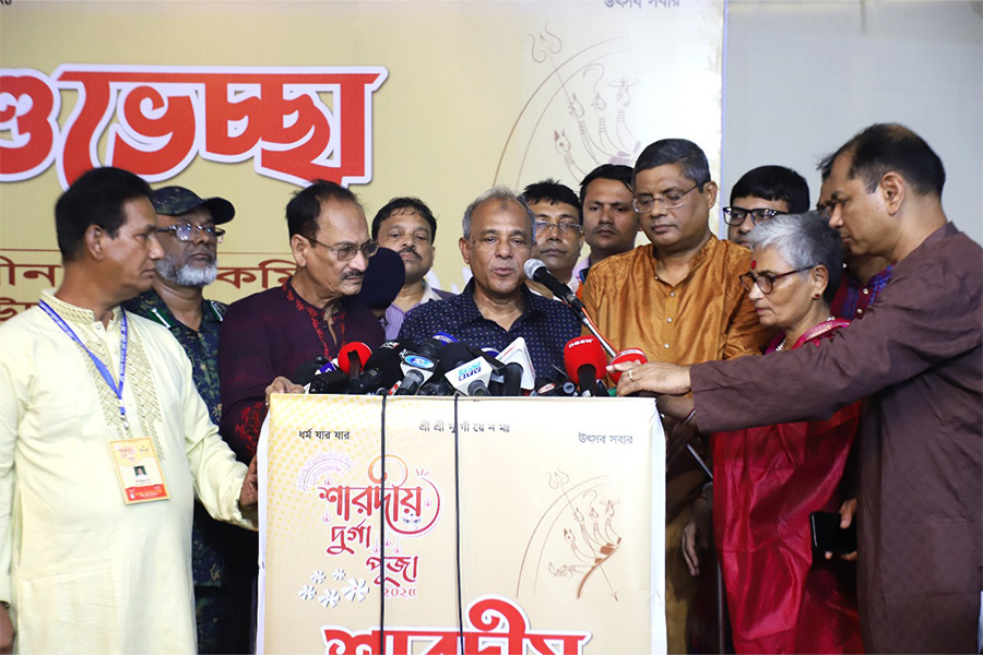 দুর্গাপূজা পবিত্রতা বজায় রেখে উদযাপনের আহ্বান স্বরাষ্ট্র উপদেষ্টার