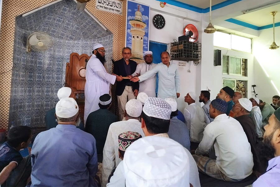 কড়াইল বস্তিতে অগ্নিকান্ডে ক্ষতিগ্রস্ত মসজিদে তারেক রহমানের আর্থিক অনুদান