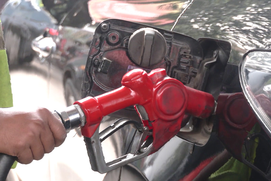 ক্লিক করলেই দেখা যাবে কোথা থেকে কোথায় যাচ্ছে তেল