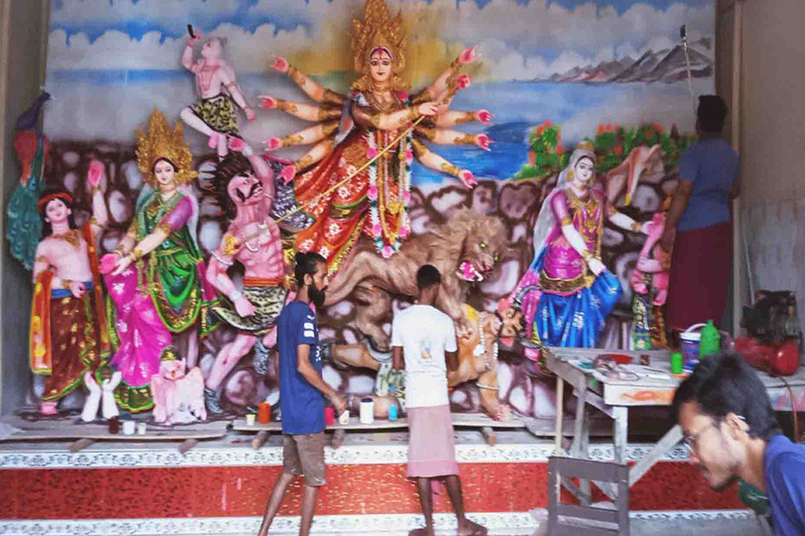 ঝালকাঠিতে দুর্গাপূজার জন্য প্রস্তুত ১৬২টি মণ্ডপ