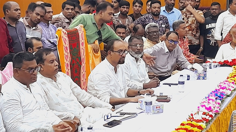 রাজাপুরে বিএনপির সদস্য সংগ্রহ ও নবায়ন উপলক্ষে আলোচনা সভা