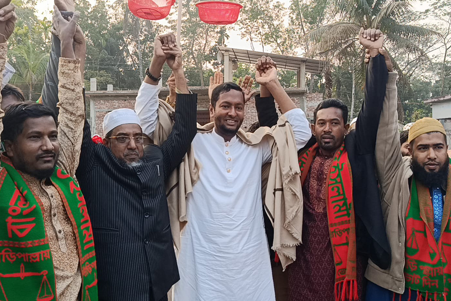 গণঅধিকার পরিষদের কেন্দ্রীয় নেতাসহ অর্ধশতাধিক নেতা-কর্মীর জামায়াতে যোগদান