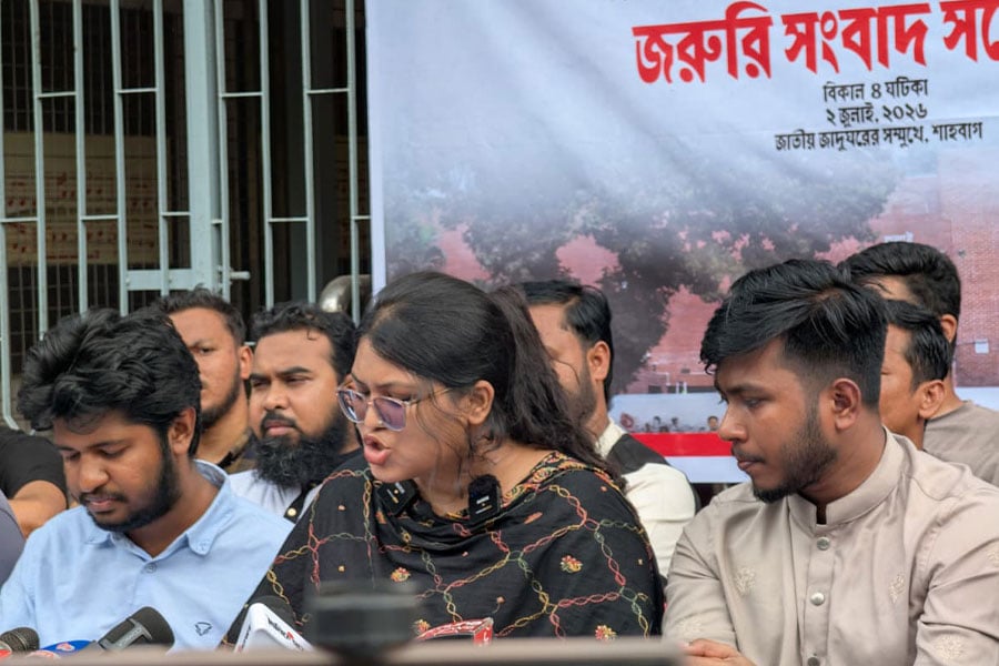 জুলাই রেভ্যুলেশনারী এলায়েন্স ও শহীদ পরিবারের সদস্যদের যৌথ প্রেস ব্রিফিং