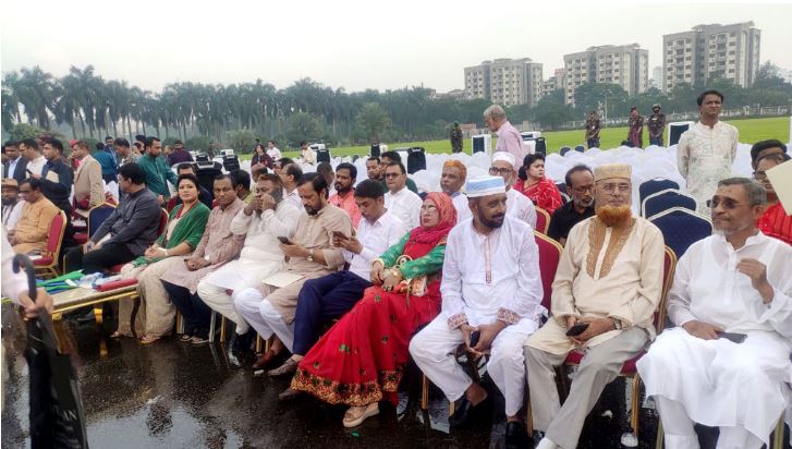 জুলাই জাতীয় সনদ স্বাক্ষরের মঞ্চে উপস্থিত ২৫ দলের নেতা