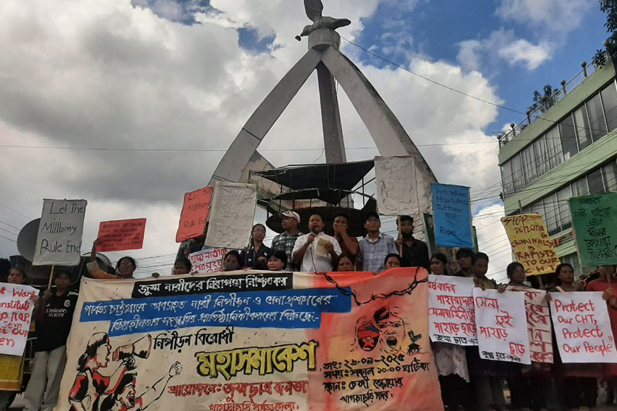 খাগড়াছড়িতে জুম্ম ছাত্র জনতার ধর্ষন বিরোধী মহাসমাবেশ