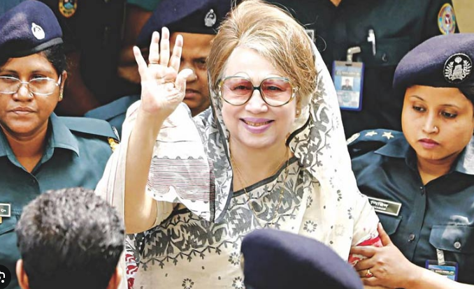 খালেদা জিয়ার বিরুদ্ধে কয়লাখনি দুর্নীতির মামলায় অভিযোগ গঠনের শুনানী আগামী ৫ নভেম্বর