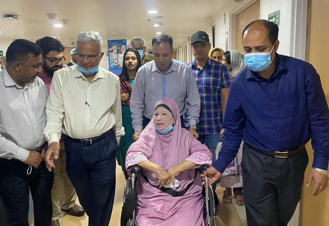 বিদেশ যাচ্ছেন বিএনপি চেয়ারপার্সন বেগম খালেদা জিয়া