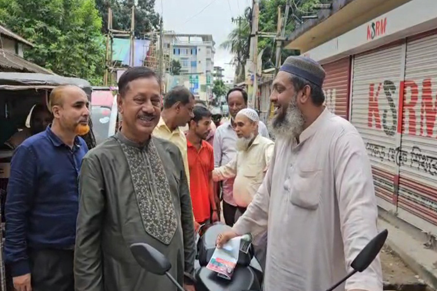 কিশোরগঞ্জে তারেক রহমানের ৩১ দফা প্রচারে মাঠে জালাল