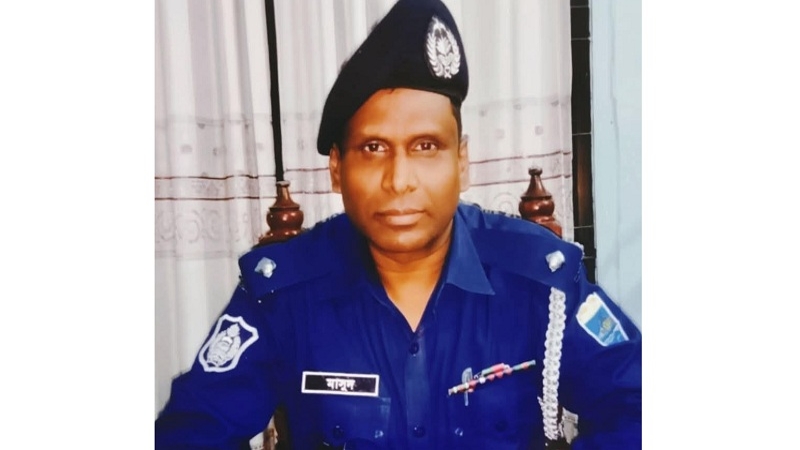 দুর্নীতির দায়ে অভিযুক্ত ওসি এখন এসআই
