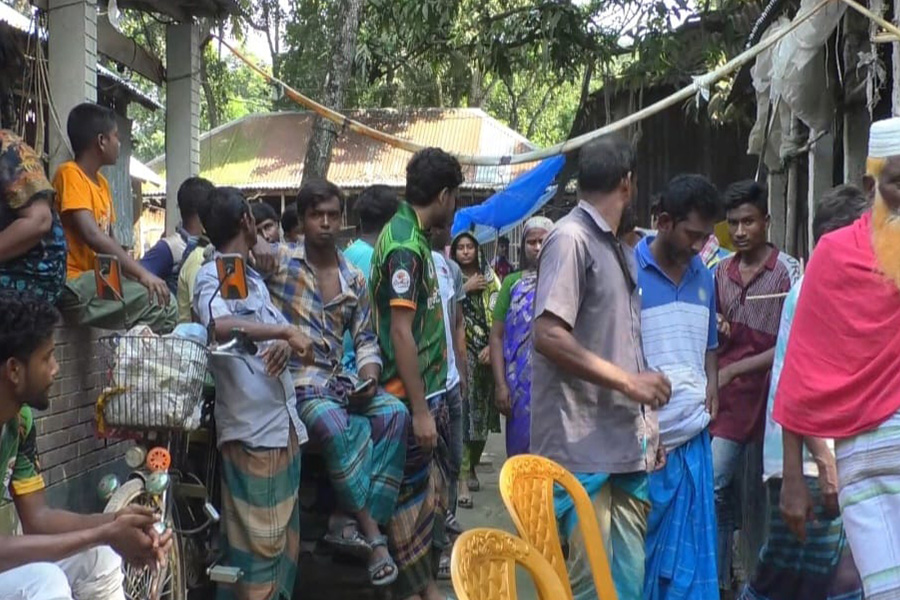 কুমারখালীতে পুত্রবধূকে ধর্ষণের চেষ্টা শ্বশুরের