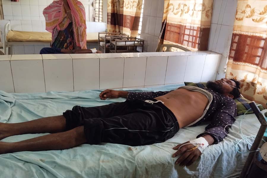 কুমারখালীতে গম কাটাকে কেন্দ্র করে প্রতিপক্ষের হামলা