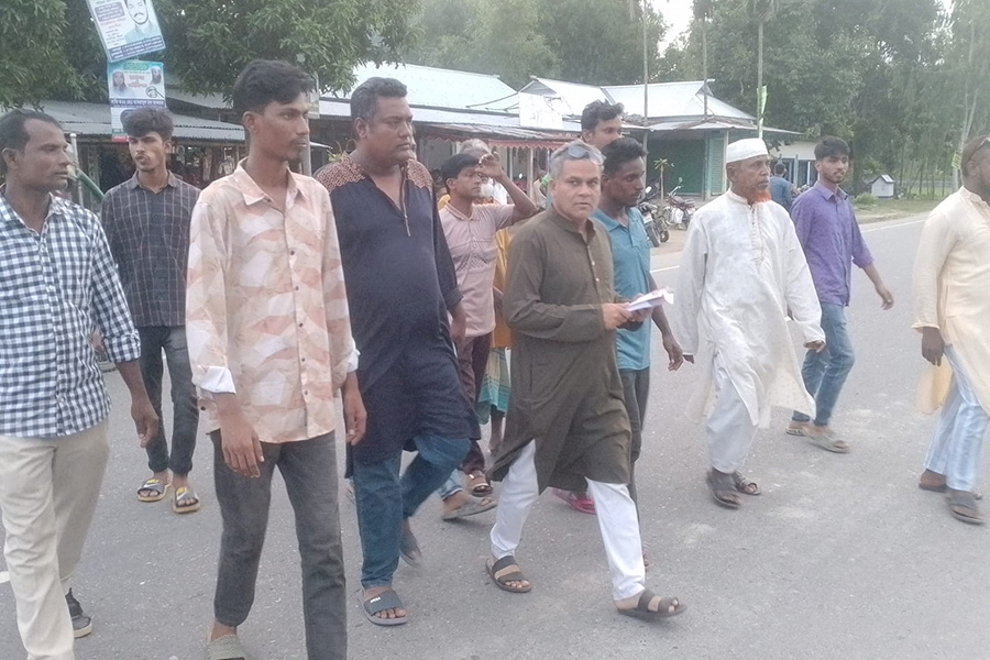নাগেশ্বরীতে ৩১দফার লিফলেট বিতরণ ও জনসংযোগ