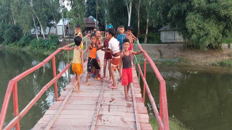 কুড়িগ্রামে দিন বদলে স্বপ্ন দেখছে মানুষজন