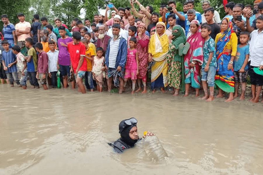 নদীতে নিখোঁজের ২ দিন পর ভেসে উঠলো  লাশ