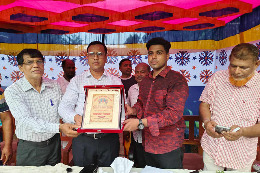 কুষ্টিয়ার কুমারখালীতে ঐতিহ্যবাহী গাদন খেলা অনুষ্ঠিত