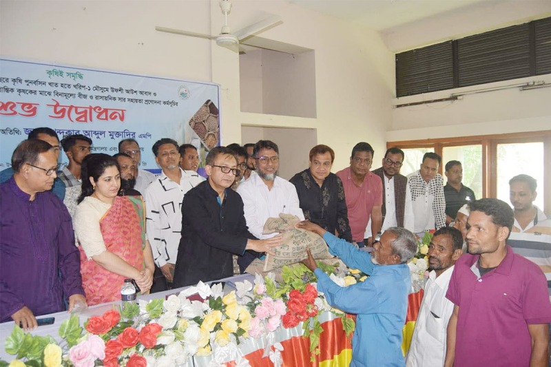 সেচ উন্নয়নে খাল পুনঃখননে কৃষিতে আসবে বিপ্লব: বাণিজ্যমন্ত্রী