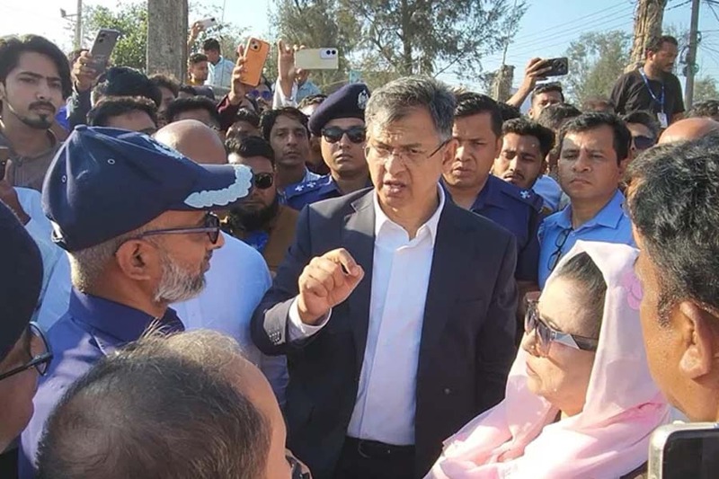 কক্সবাজার সৈকতে কোনো স্থাপনা থাকবে না: স্বরাষ্ট্রমন্ত্রী