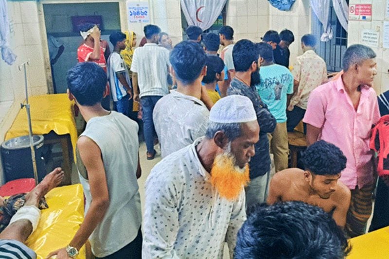 মসজিদের কমিটি নিয়ে সংঘর্ষ, আহত ৩০