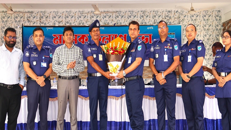 আরআই পুলিশ লাইন্স জাফর মোল্লাকে অবসরজনিত বিদায় সংবর্ধনা