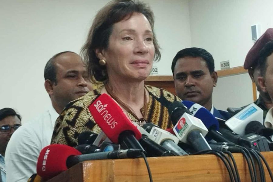যুক্তরাষ্ট্র কোনো দলকে সমর্থন করে না : ভারপ্রাপ্ত রাষ্ট্রদূত