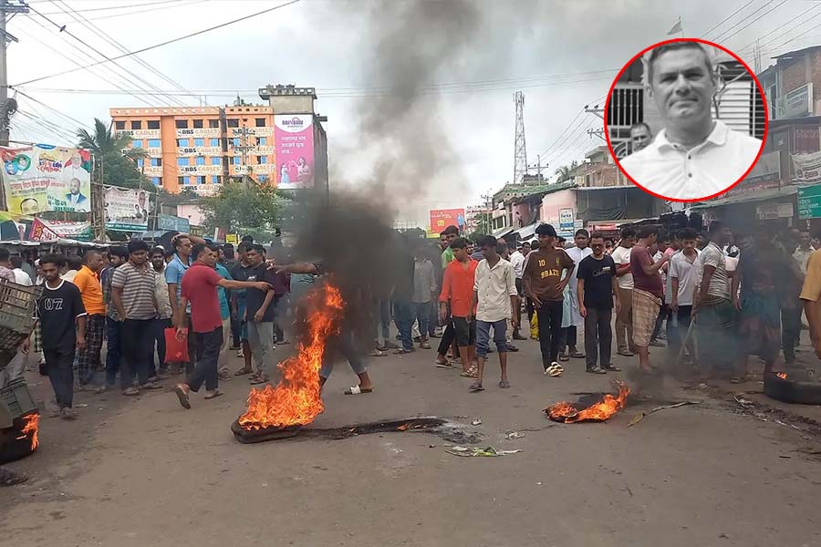 যুবদল নেতা মাসুদুলকে হত্যার খবরে ফুঁসে উঠেছে রাউজান-রাঙ্গুনিয়া