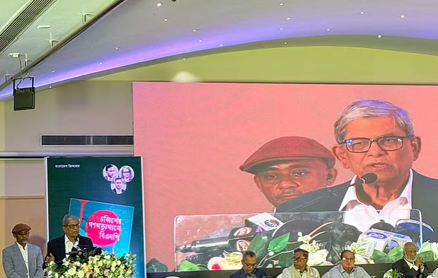 দেশে গণতন্ত্র প্রতিষ্ঠা করতে হলে ‘মব ভায়োলেন্স’ থেকে সরে আসতে হবে’