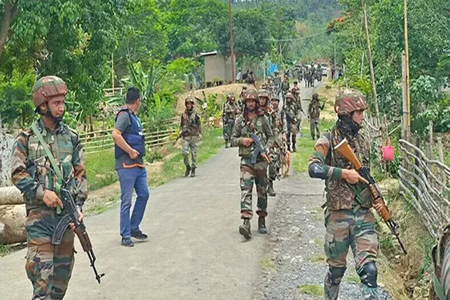 উত্তাল মণিপুর, তুমুল গোলাগুলিতে নিহত ৩