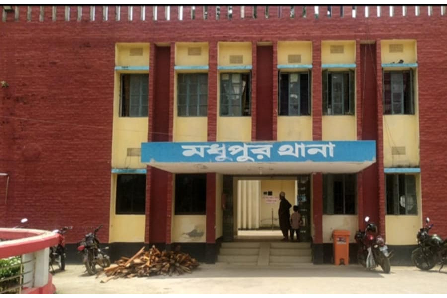 মাদক ব্যবসায়ী ও চুরি-অপরাধে জড়িত রহিম ড্রাইভার আটক