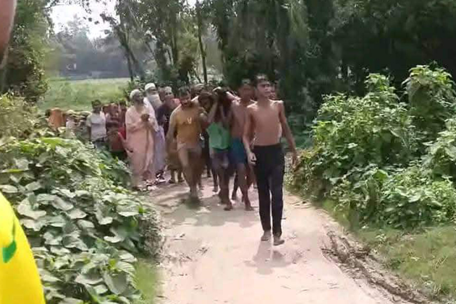 মধুপুরে পানিতে ডুবে কিশোরের মৃত্যু