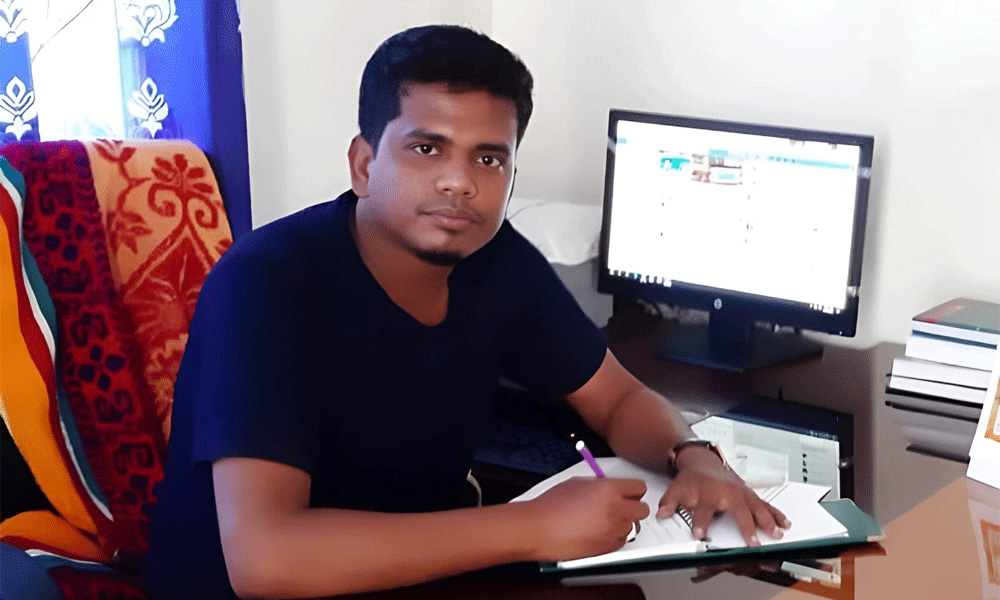 ৩৩ লাখ টাকা নিয়ে উধাও সমাজসেবা কর্মকর্তা