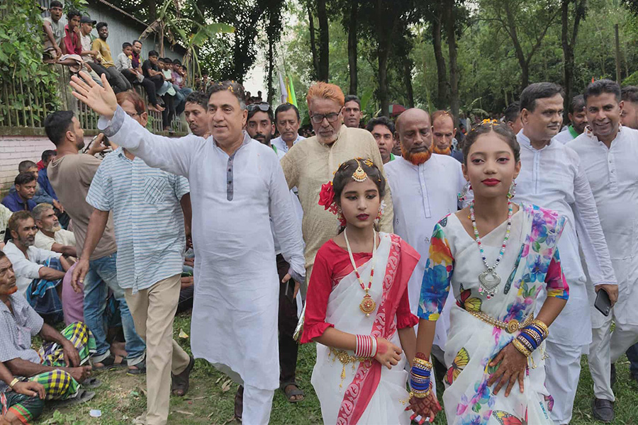 নাগরপুরে চারাবাগ ফুটবল টুর্নামেন্টের ফাইনাল খেলা অনুষ্ঠিত