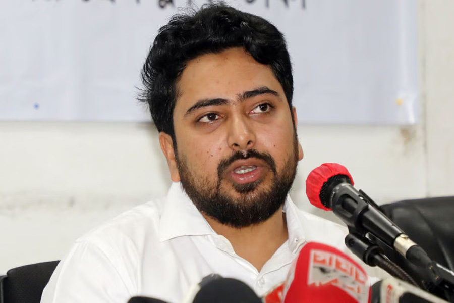 ফেব্রুয়ারিতে নির্বাচন নিয়ে সন্দেহ নাহিদের