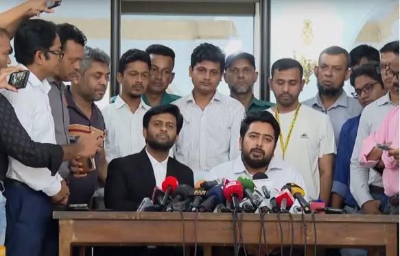 ৪ আগস্ট অধ্যাপক ইউনূসকে প্রস্তাব দেয়া হয়েছিল: নাহিদ ইসলাম