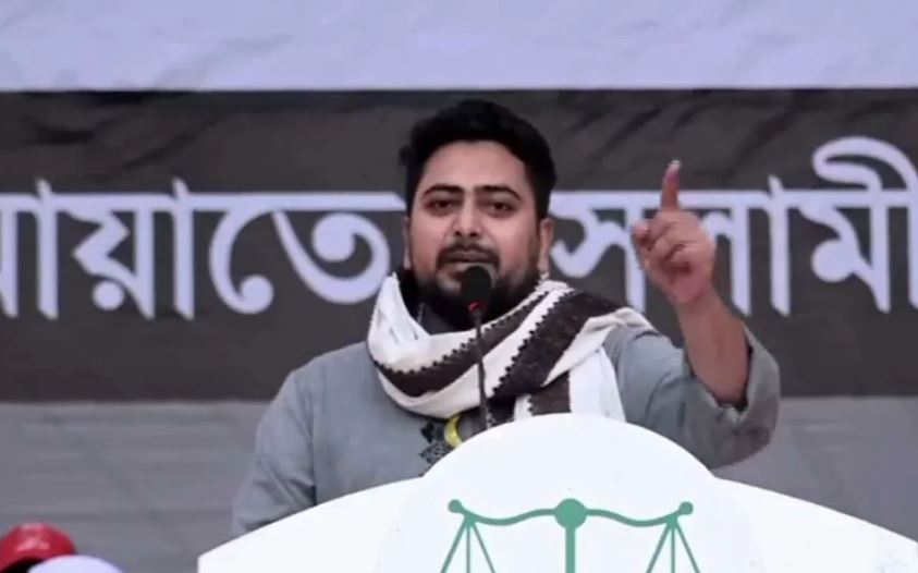 একদিকে ফ্যামিলি কার্ড অন্যদিকে ঋণখেলাপিদের মনোনয়ন: নাহিদ