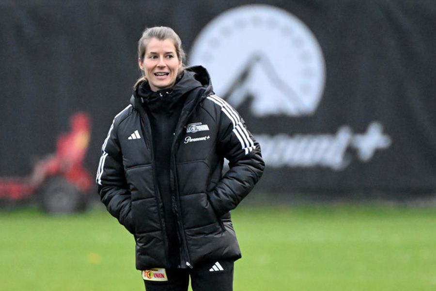 জার্মান পুরুষ ক্লাবে প্রথম নারী কোচ নিয়োগ