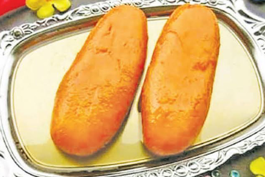 জিআই স্বীকৃতি পেল নেত্রকোণার বালিশ মিষ্টি