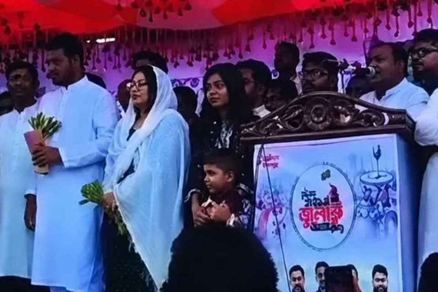 সারজিস-পাটওয়ারীর সামনেই ‘জয় বাংলা’ স্লোগান দিলেন এনসিপি নেতা
