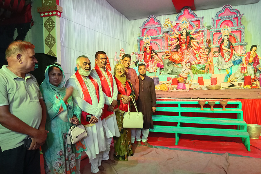 সৈয়দপুরে পূজামণ্ডপ পরিদর্শন করলেন বিলকিস ইসলাম